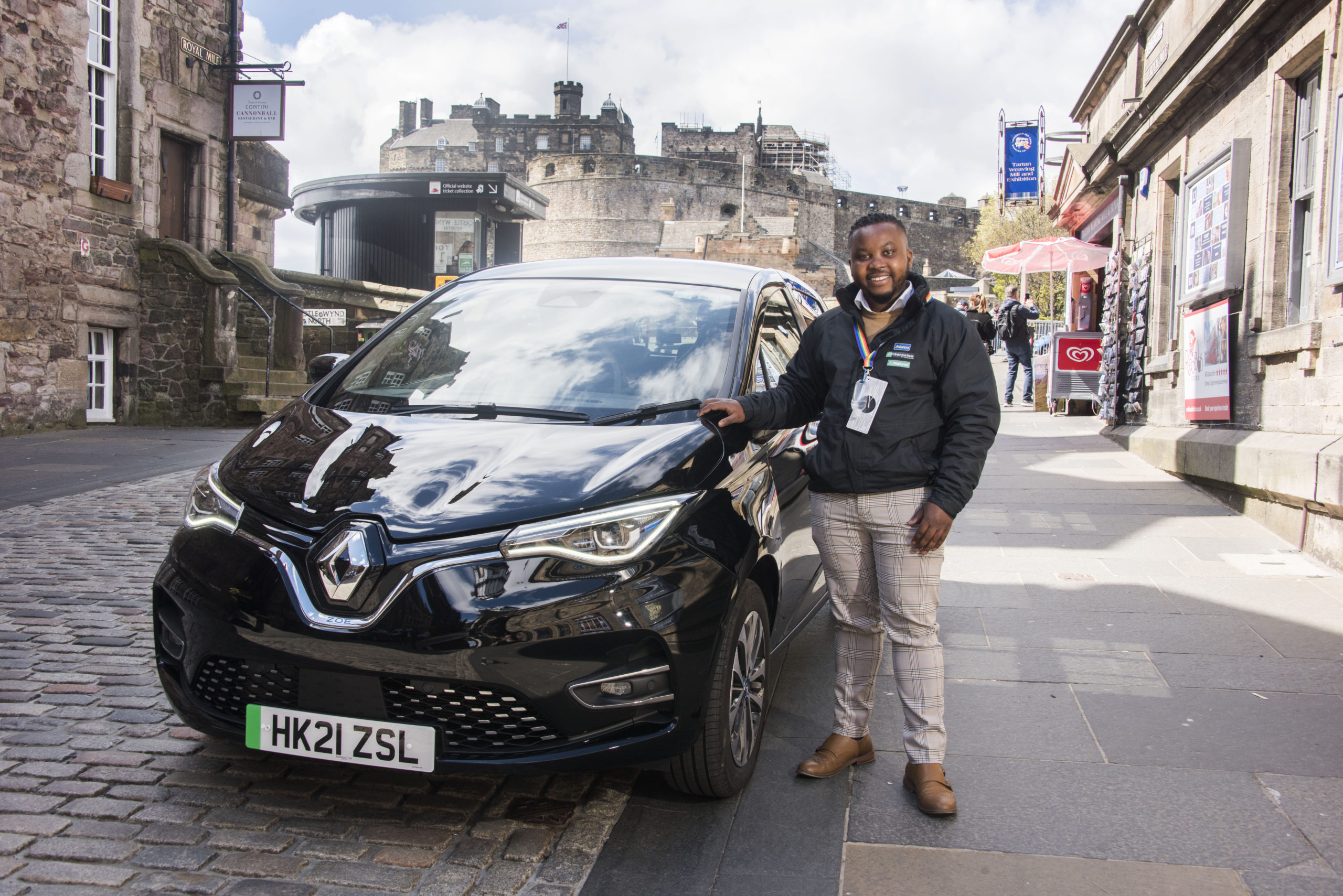 Enterprise Boosts Electric Rental Fleet With Thirty New Vehicles The   049 Enterprise Castle Edinburgh AR CROP Scaled 