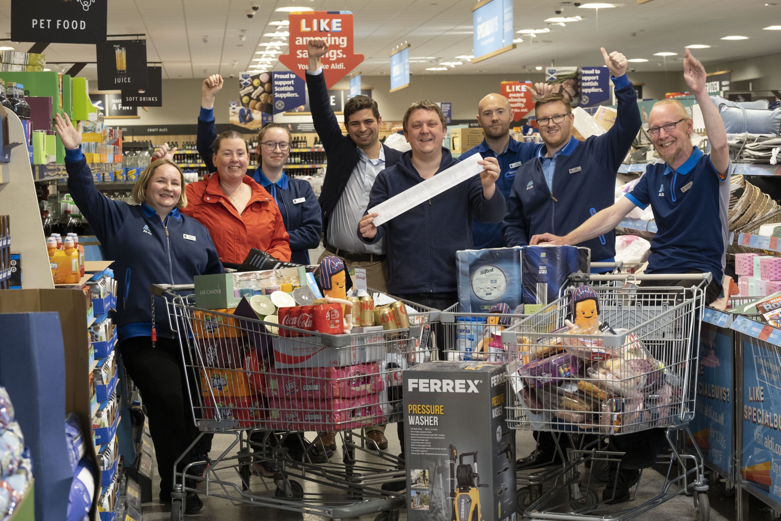 Whitburn Shopper Scoops A Record-breaking £1,519 For Local Foodbank At ...